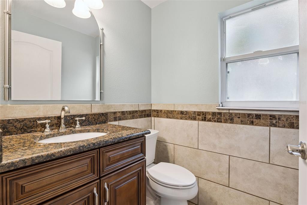 1025 OCEANBREEZE COURT gallery image #20