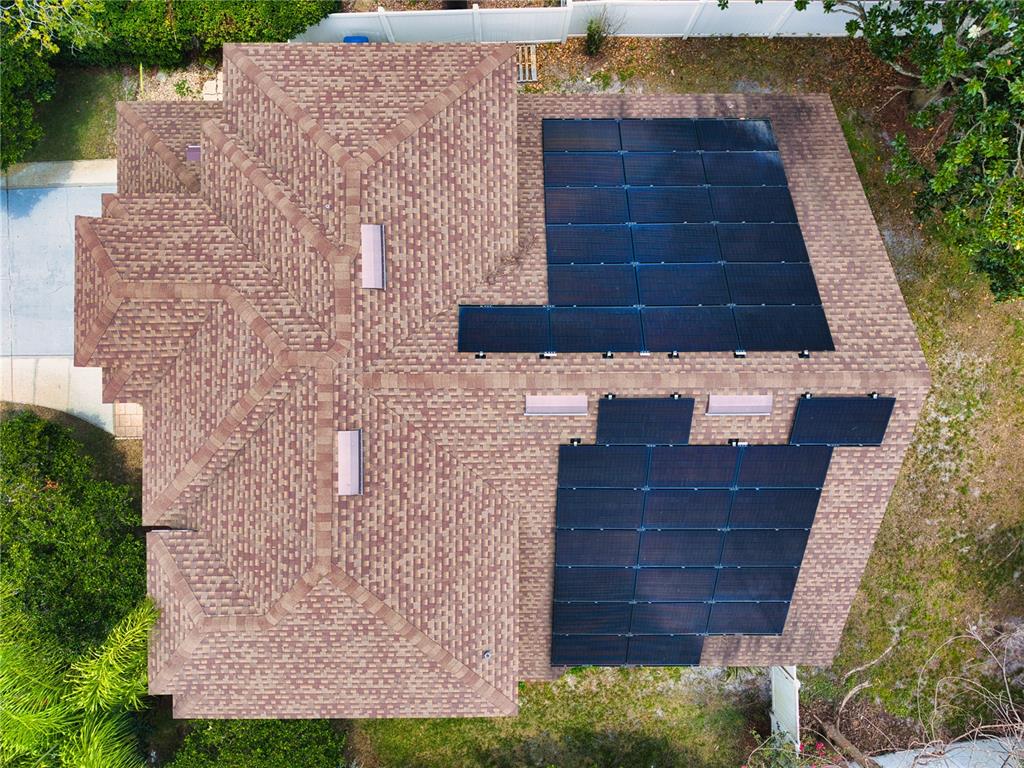 1025 OCEANBREEZE COURT gallery image #4