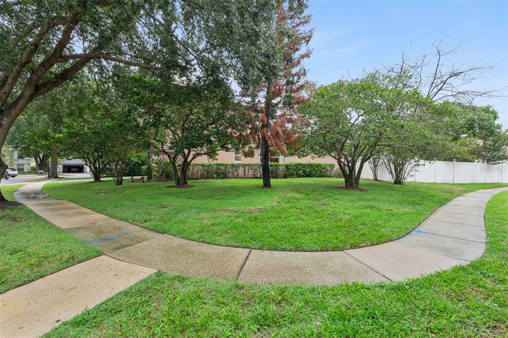 1025 OCEANBREEZE COURT gallery image #5