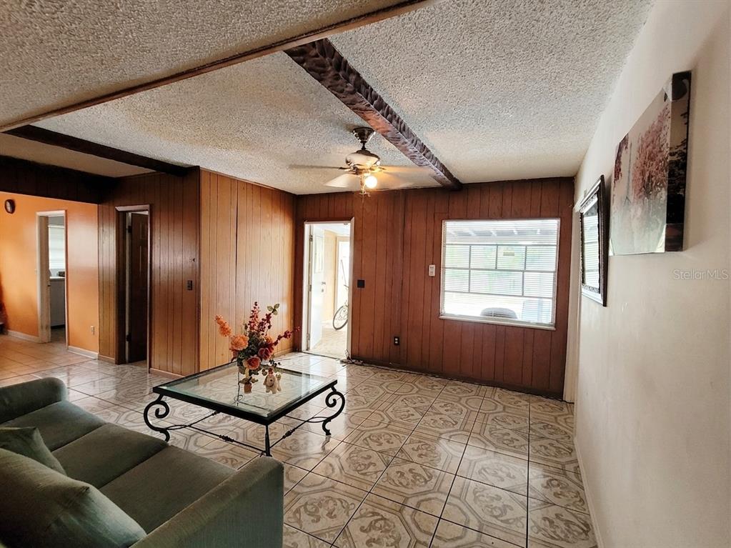 5891 SIR HENRY ROAD gallery image #12