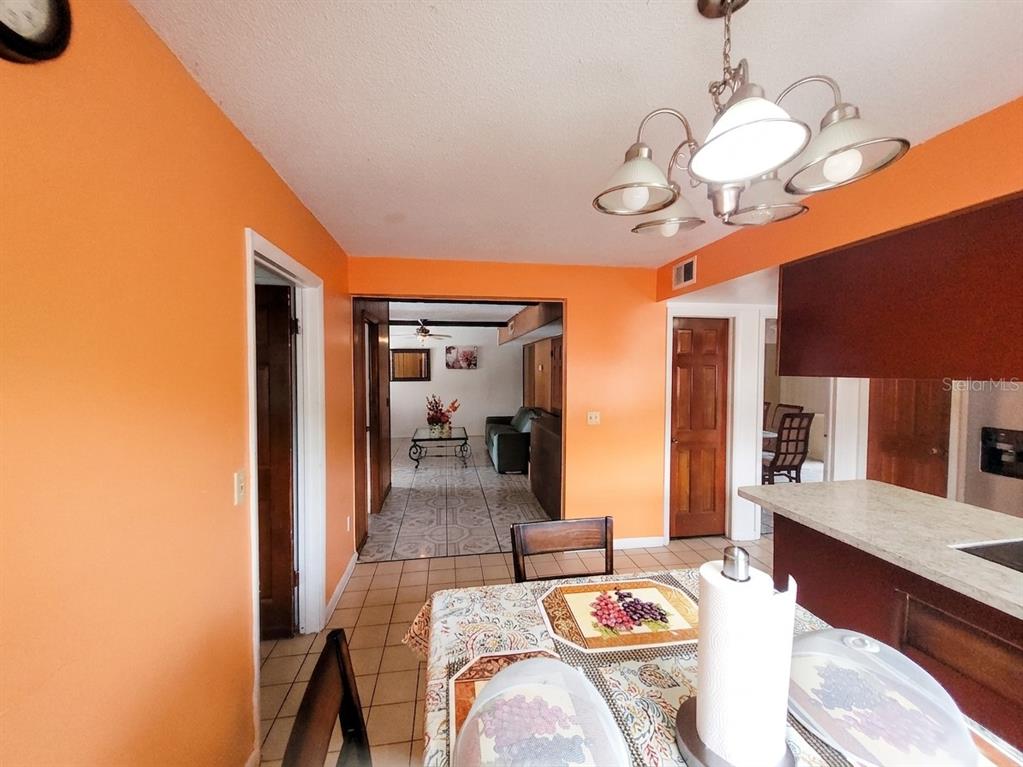 5891 SIR HENRY ROAD gallery image #17