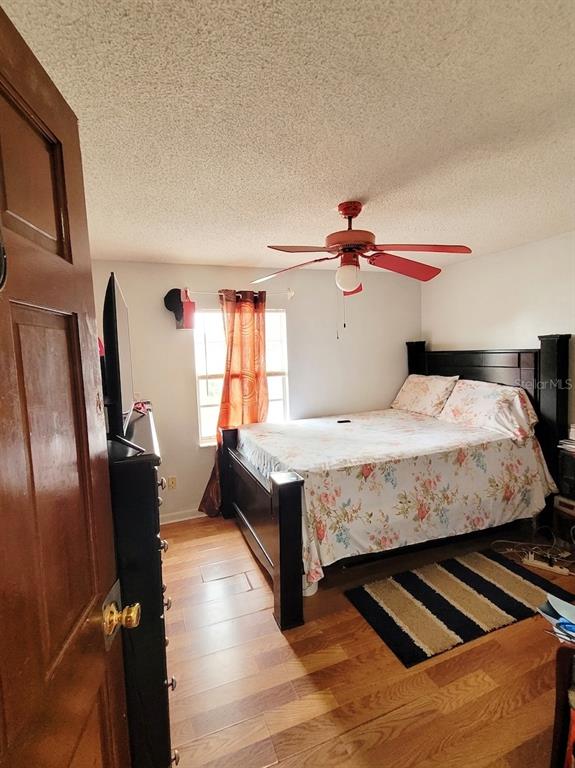 5891 SIR HENRY ROAD gallery image #26
