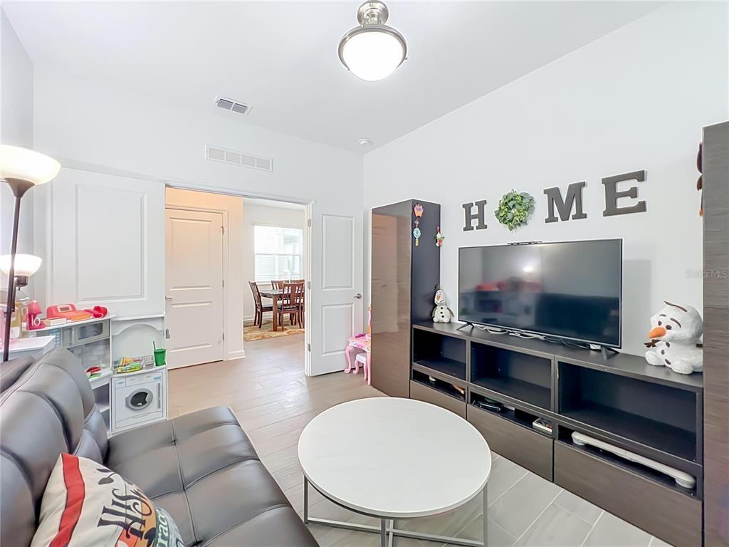 11835 BOLDFACE DRIVE gallery image #14