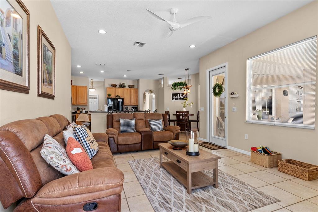 622 GOLF COURSE PARKWAY gallery image #12