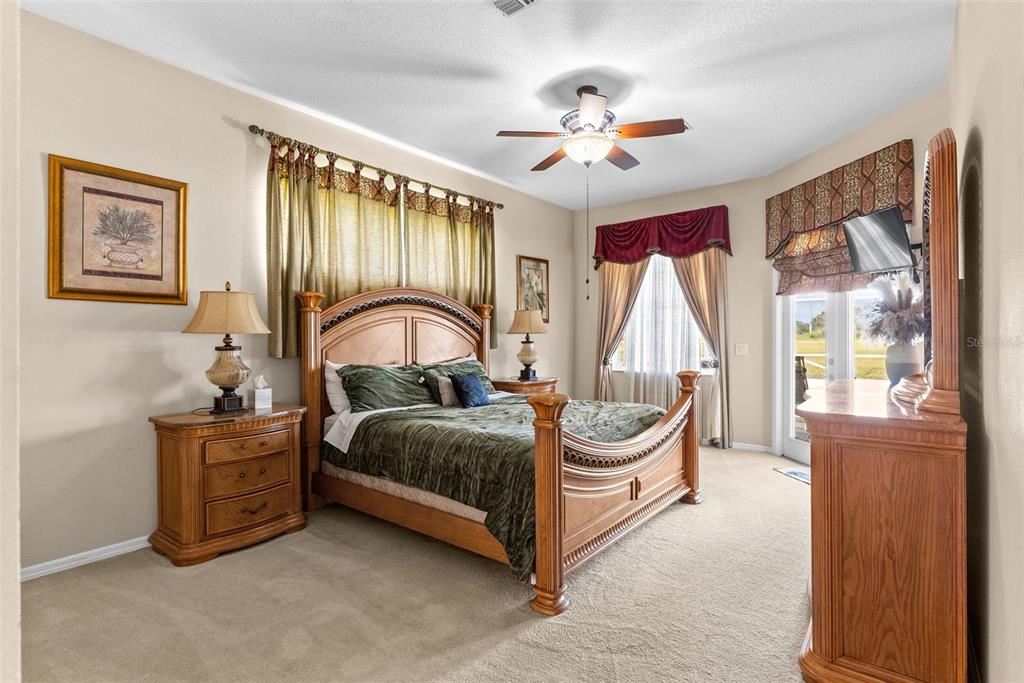 622 GOLF COURSE PARKWAY gallery image #20
