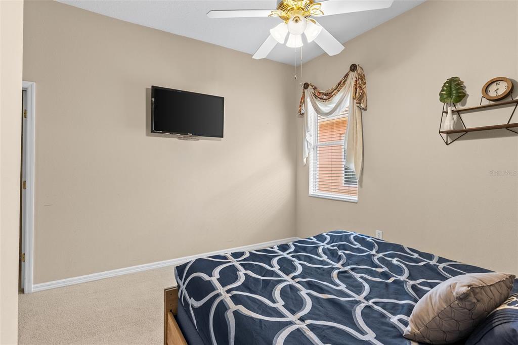 622 GOLF COURSE PARKWAY gallery image #27