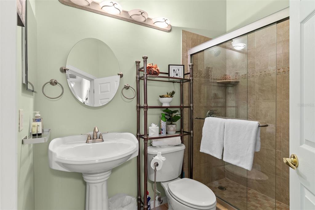 622 GOLF COURSE PARKWAY gallery image #31