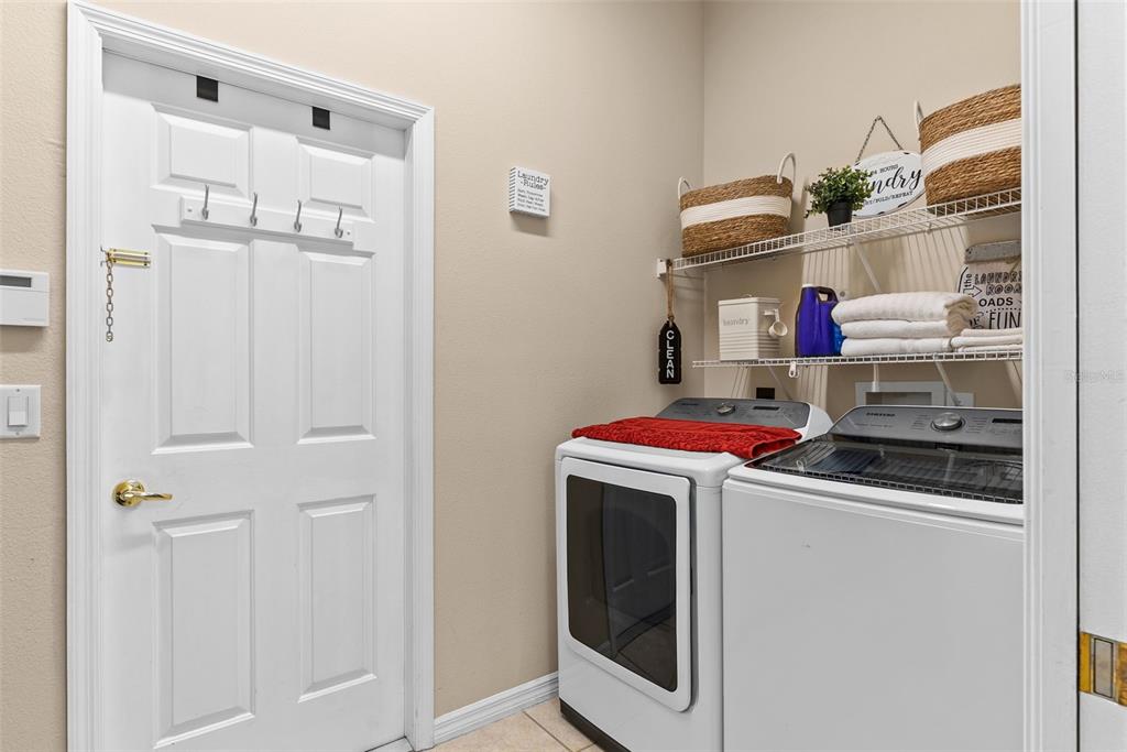 622 GOLF COURSE PARKWAY gallery image #32