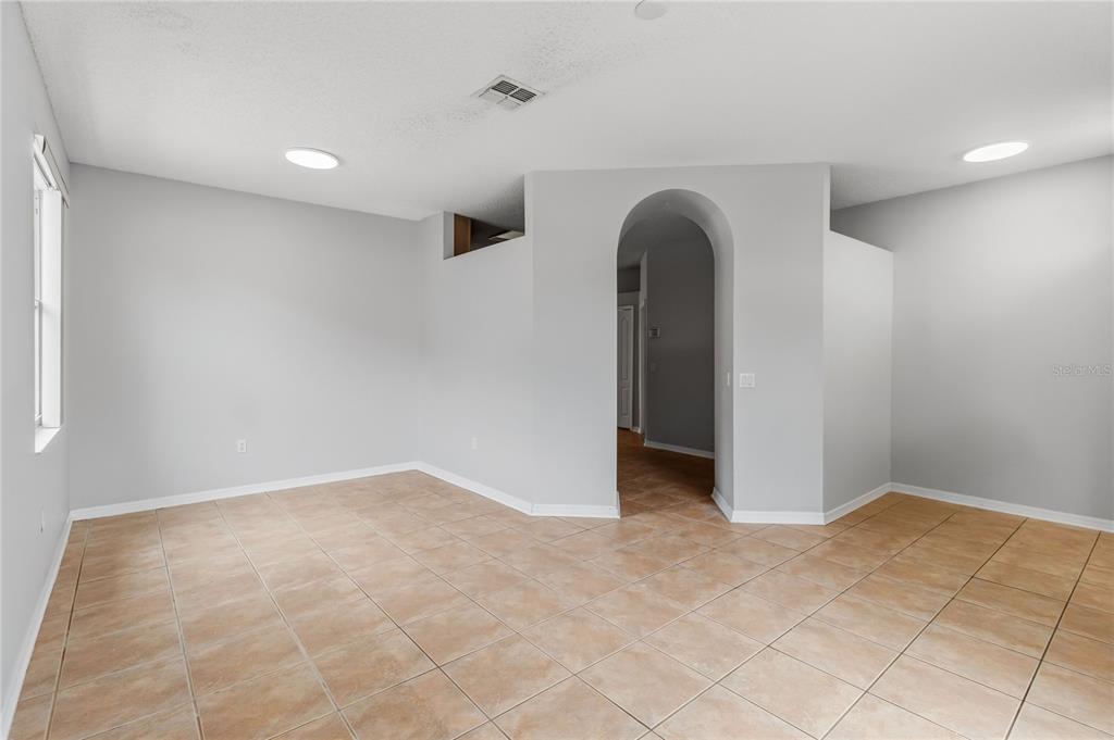 9917 SHADOW CREEK DRIVE gallery image #5