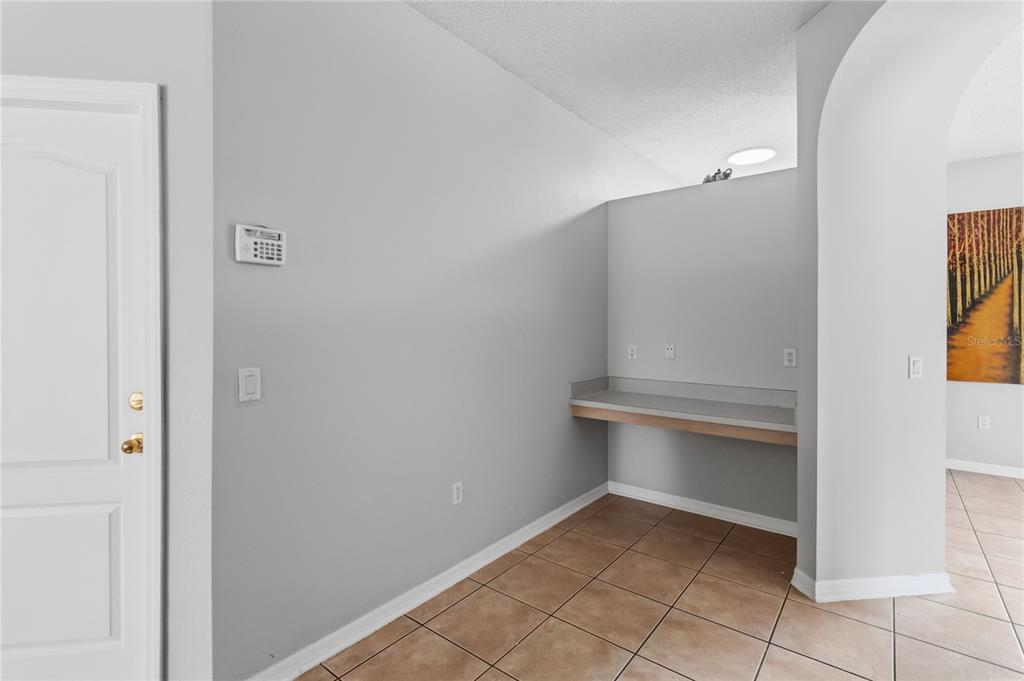 9917 SHADOW CREEK DRIVE gallery image #7