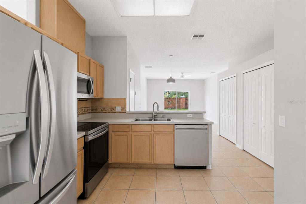 9917 SHADOW CREEK DRIVE gallery image #8