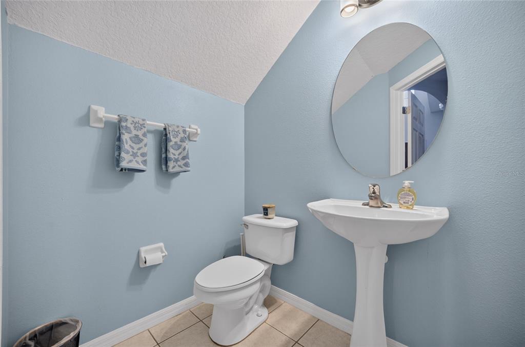 532 KILDRUMMY DRIVE gallery image #14