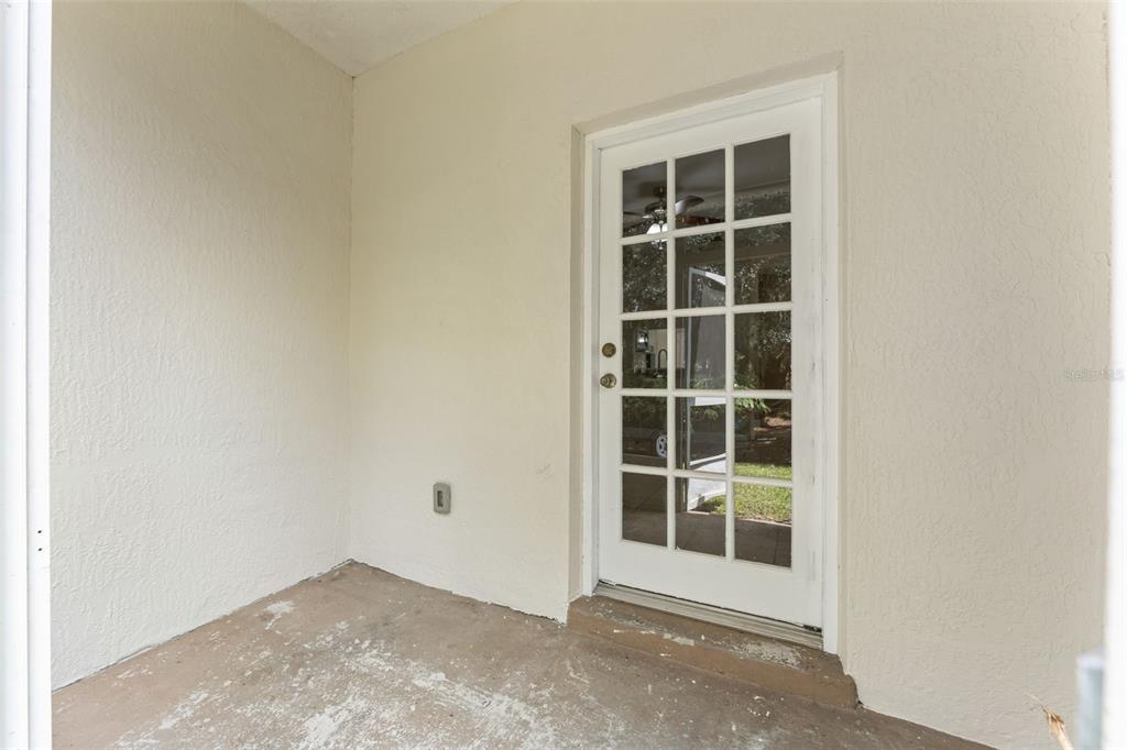 498 DEAN CREEK LANE gallery image #29