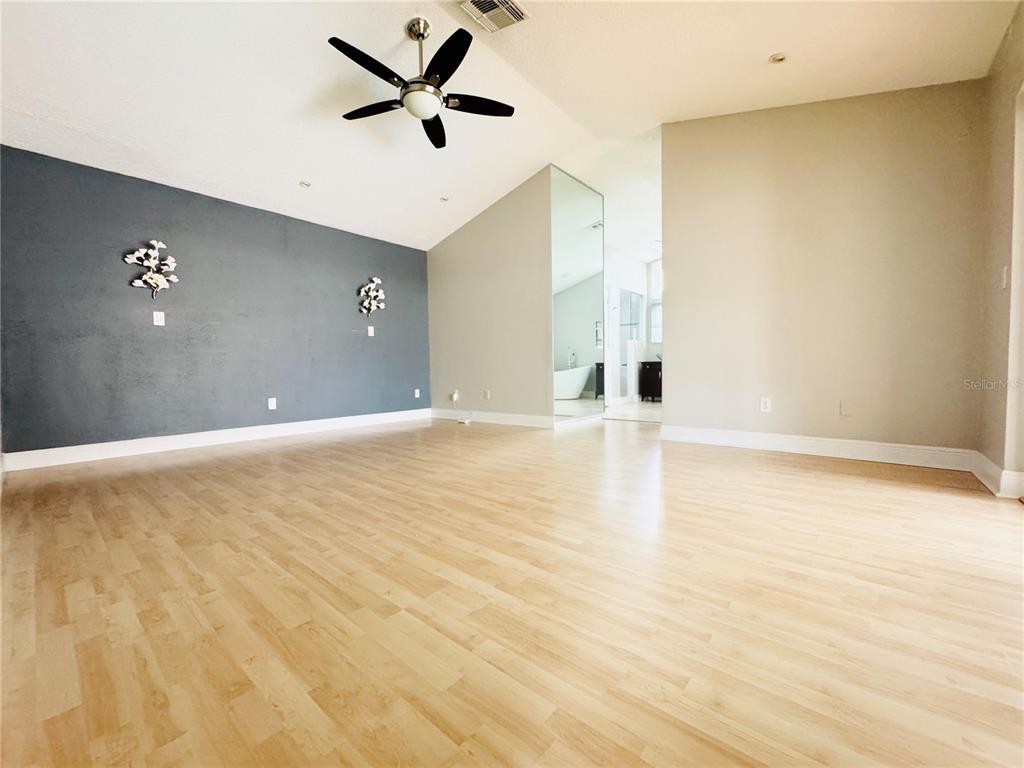 8214 ROLLA COURT gallery image #21