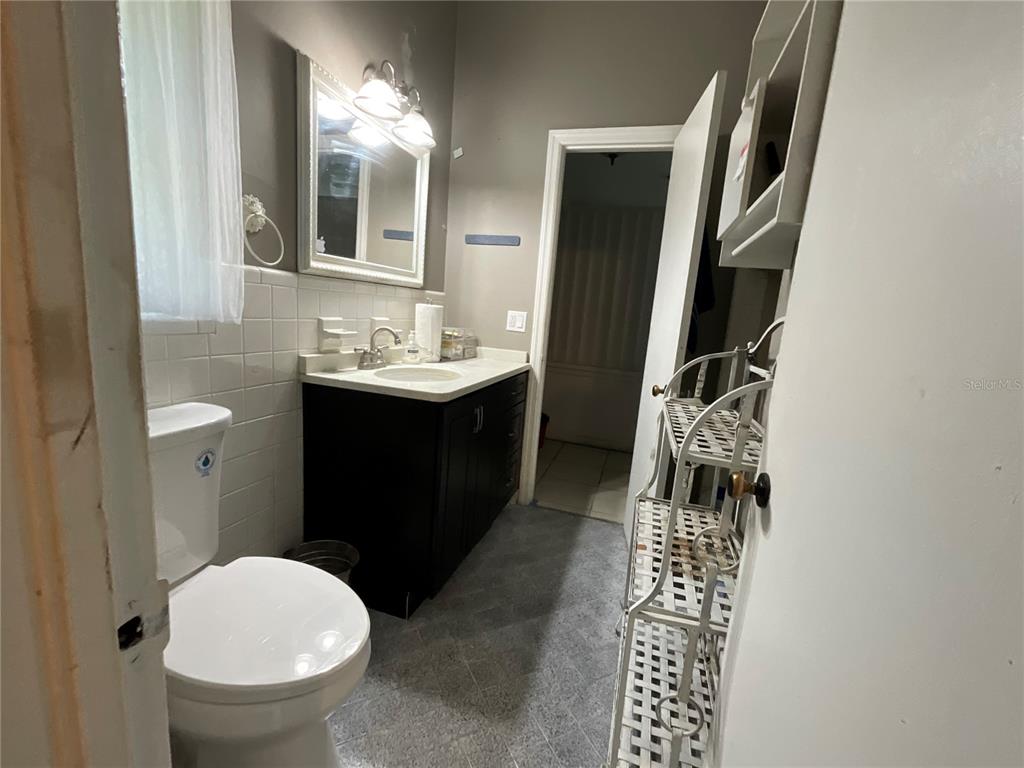 2423 SAVOY DRIVE gallery image #8