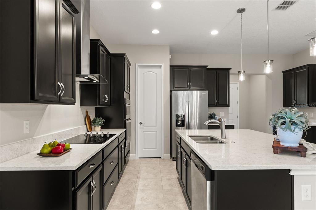 3118 RESIDENCE EAST WAY gallery image #11