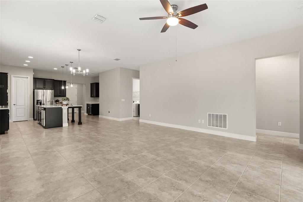 3118 RESIDENCE EAST WAY gallery image #14