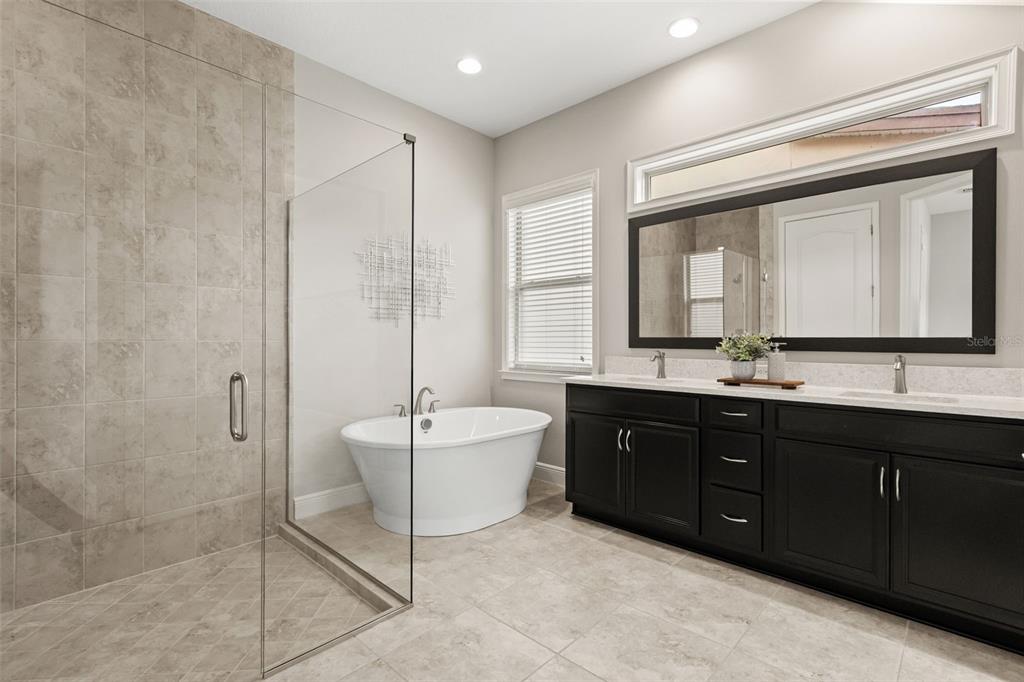 3118 RESIDENCE EAST WAY gallery image #20