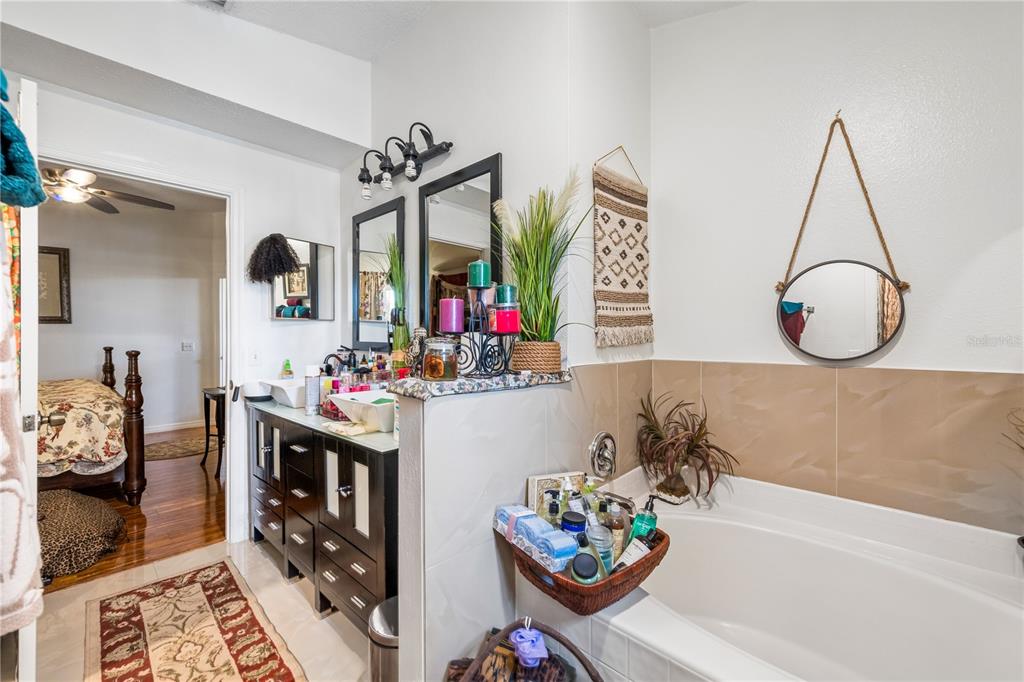10337 LAXTON STREET gallery image #13
