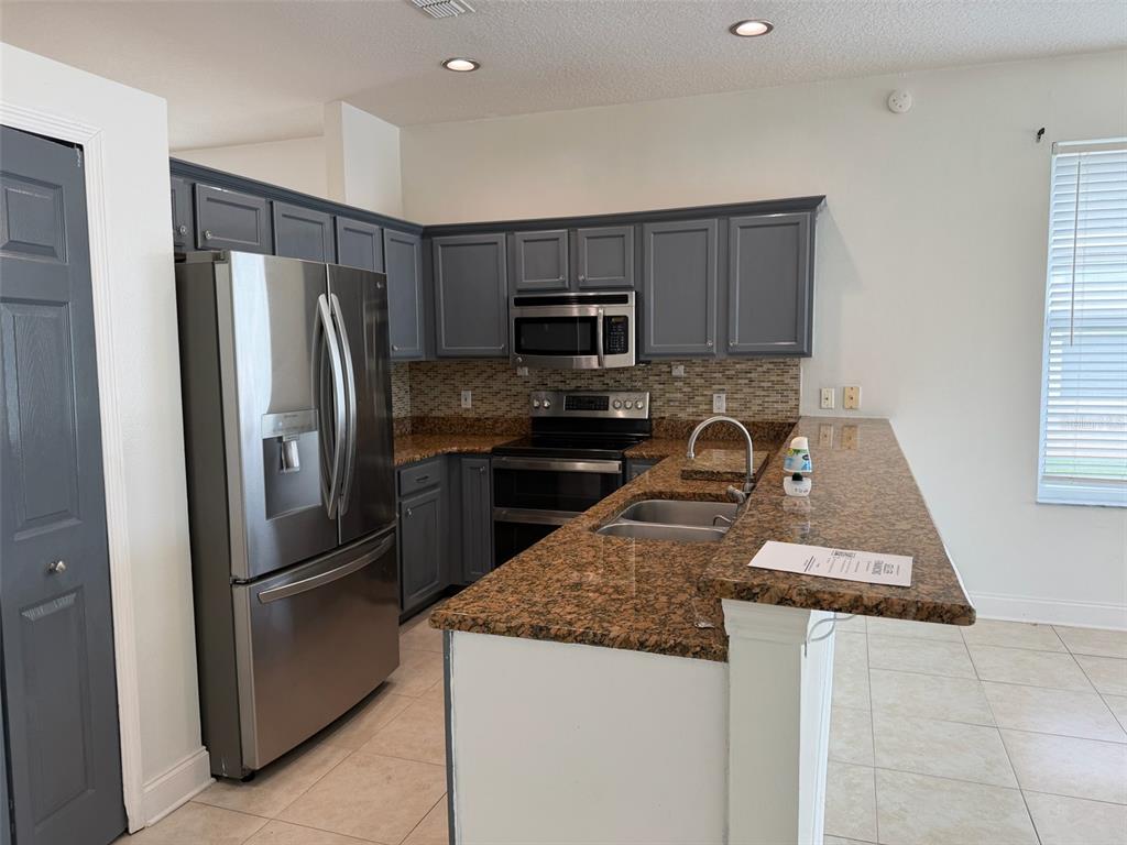 2445 CYPRESS TRACE CIRCLE gallery image #6