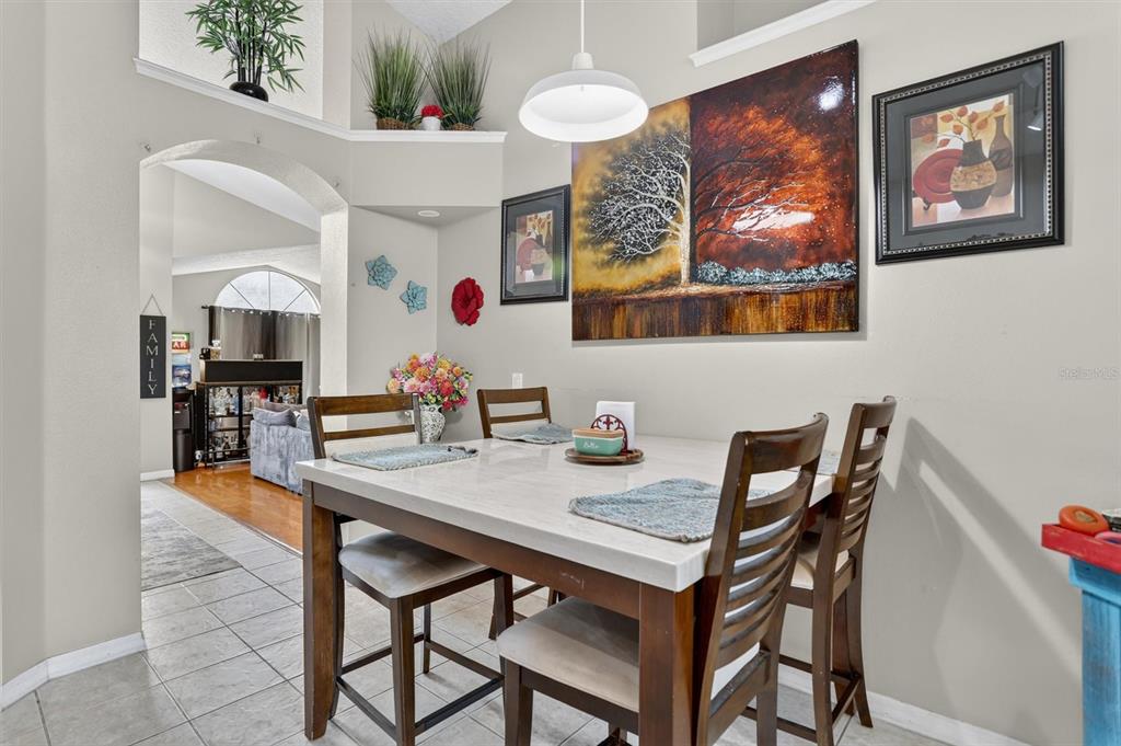 19654 GLEN ELM WAY gallery image #5