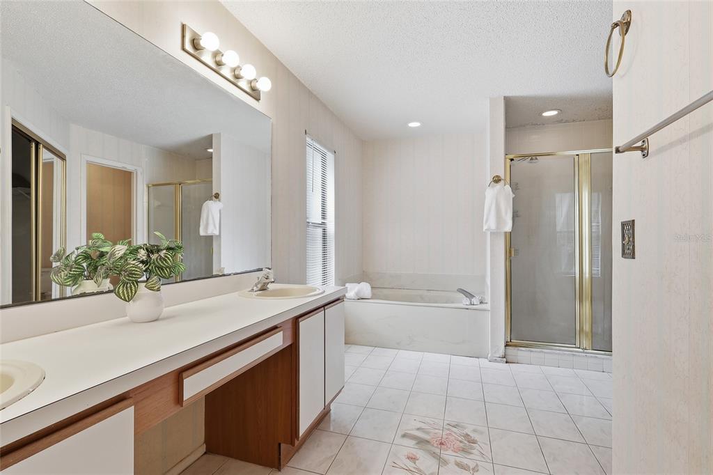 2939 DANFORTH DRIVE gallery image #10