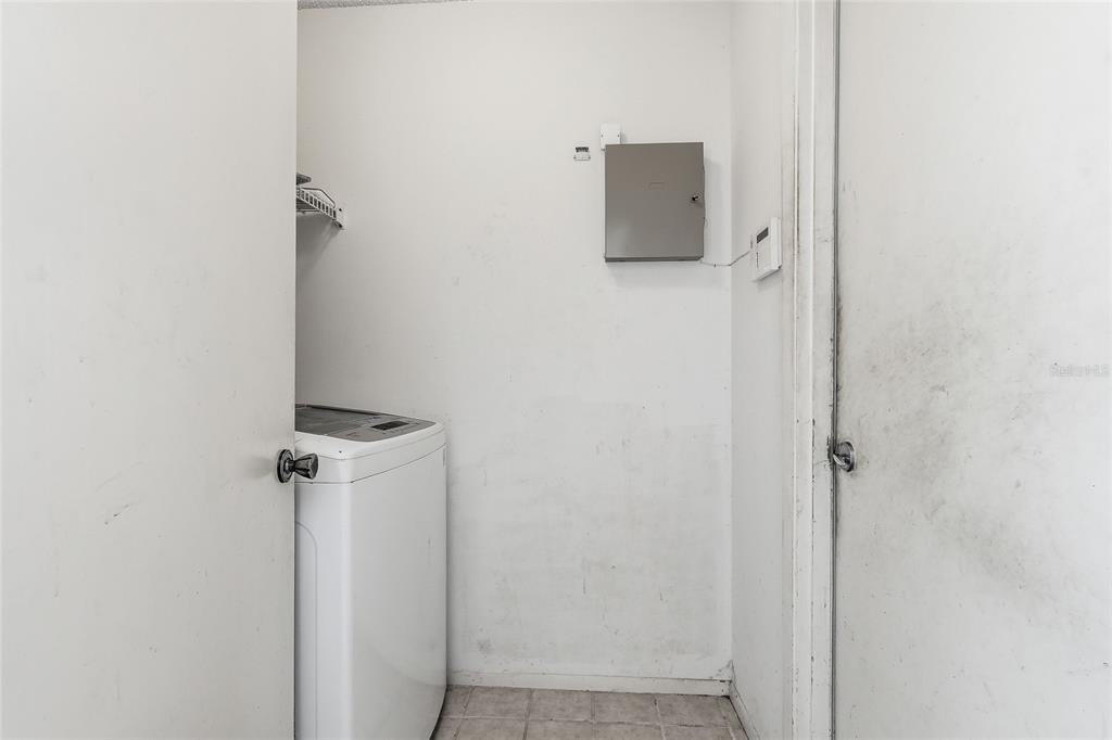 2939 DANFORTH DRIVE gallery image #24