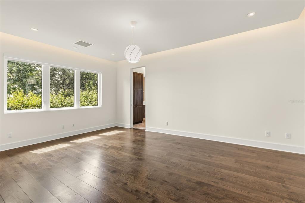 9352 BORDET COURT gallery image #15