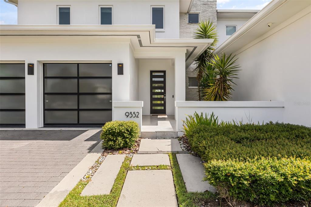 9352 BORDET COURT gallery image #2