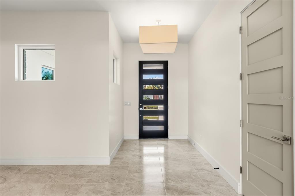9352 BORDET COURT gallery image #5