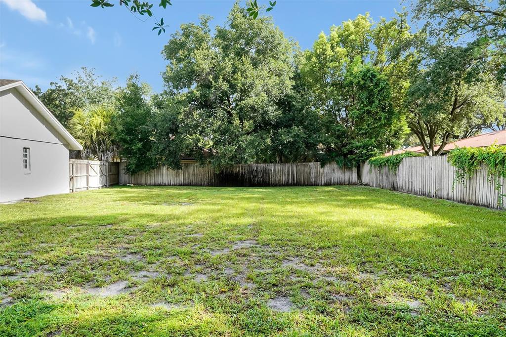8405 WAIALAE COURT gallery image #31