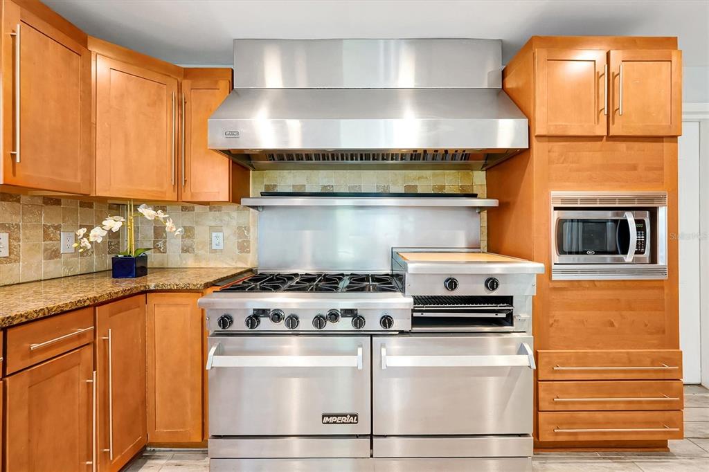 8405 WAIALAE COURT gallery image #7