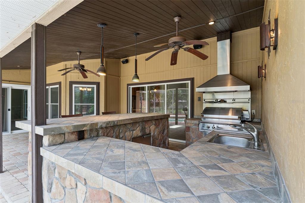 4507 WINDERWOOD CIRCLE gallery image #35