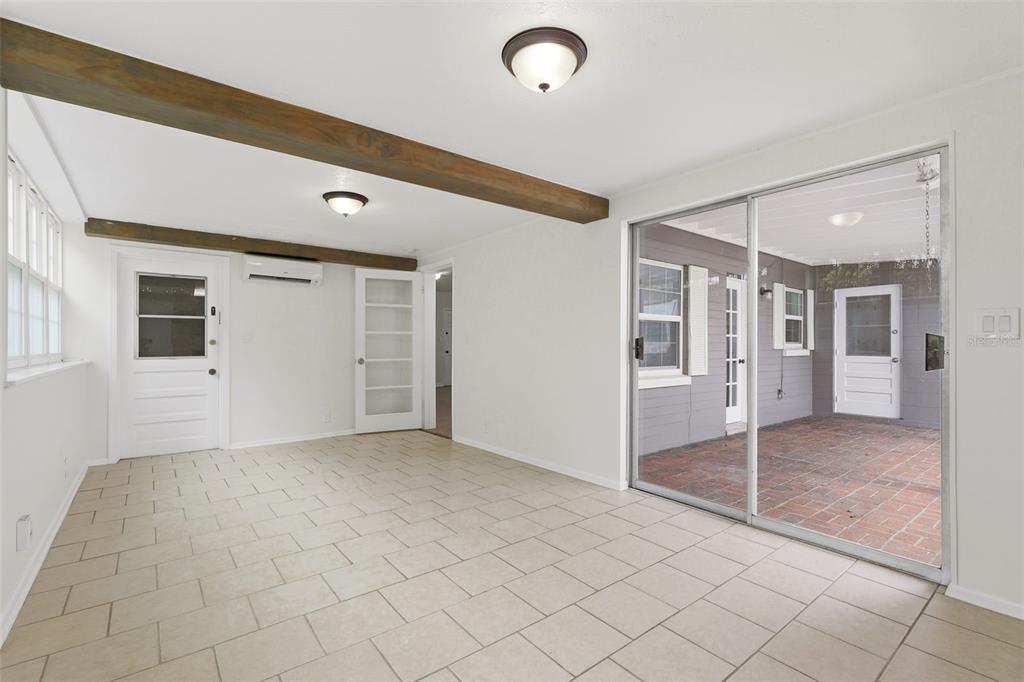 724 BRAIDWOOD LANE gallery image #17