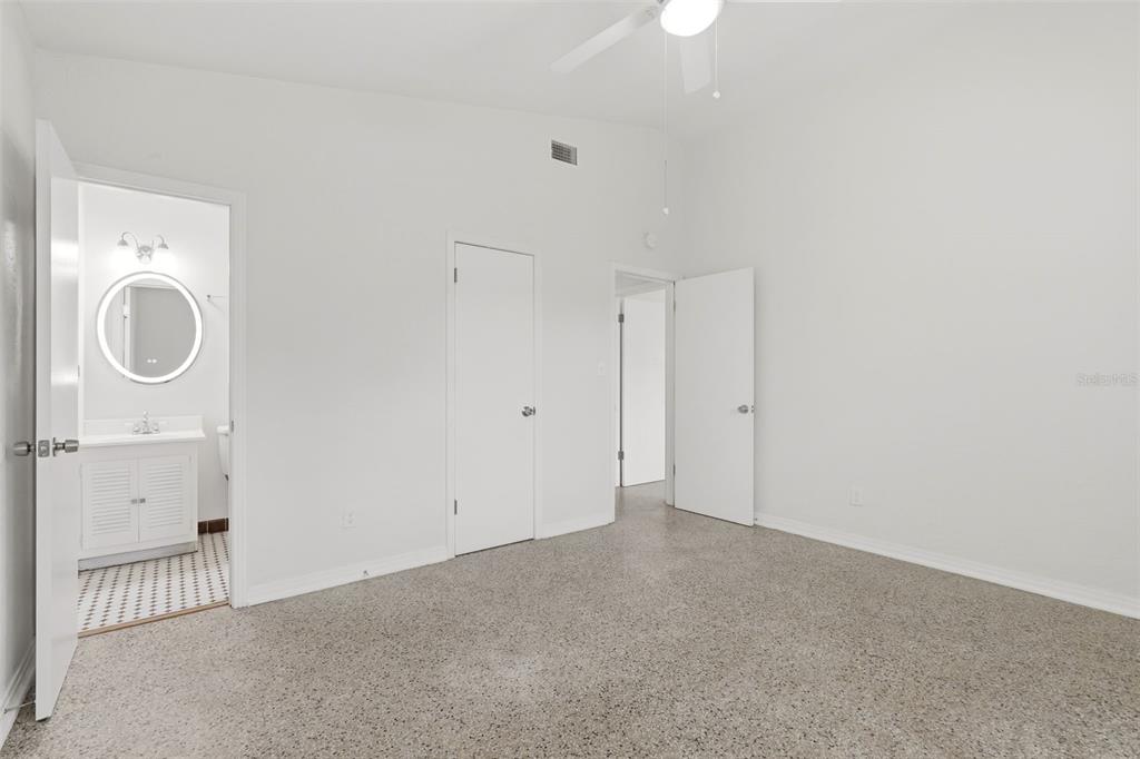724 BRAIDWOOD LANE gallery image #20