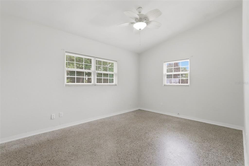 724 BRAIDWOOD LANE gallery image #26