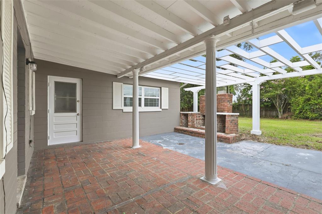 724 BRAIDWOOD LANE gallery image #31