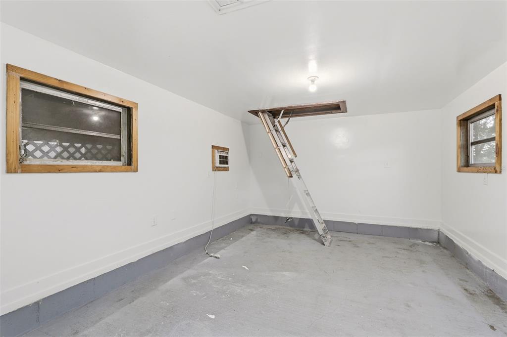 724 BRAIDWOOD LANE gallery image #38