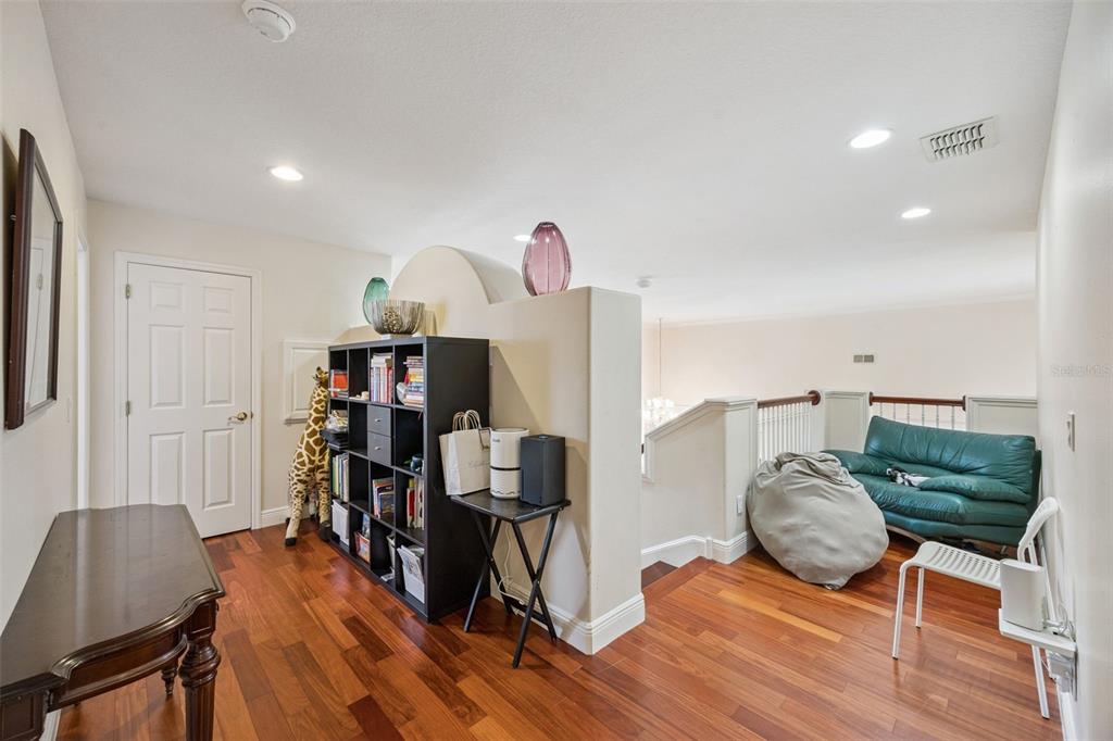 8991 HERITAGE BAY CIRCLE gallery image #16