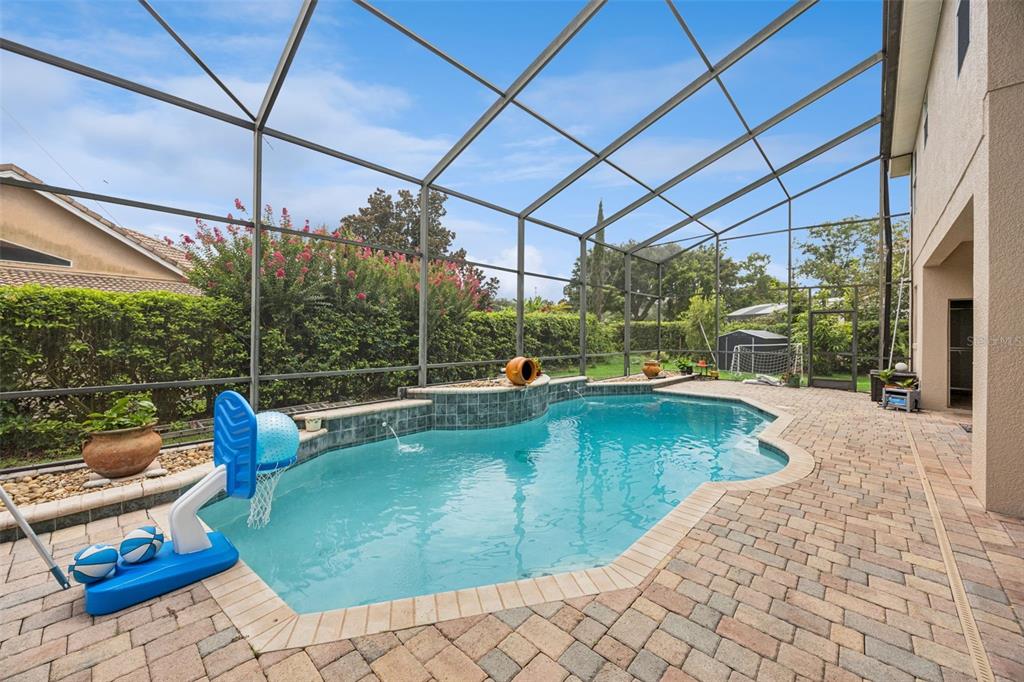8991 HERITAGE BAY CIRCLE gallery image #2