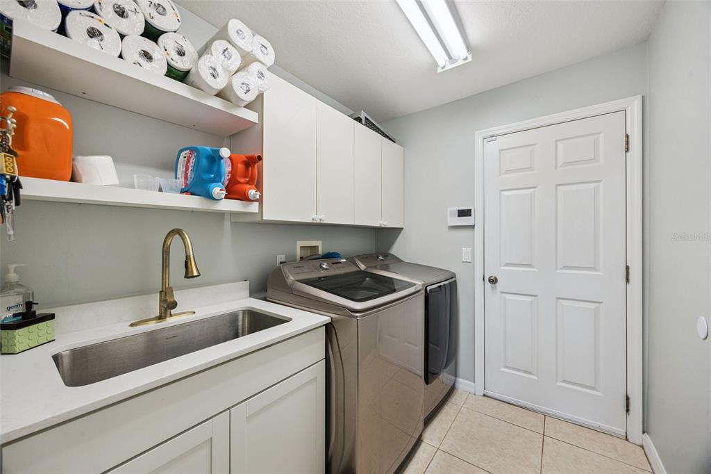 8991 HERITAGE BAY CIRCLE gallery image #26
