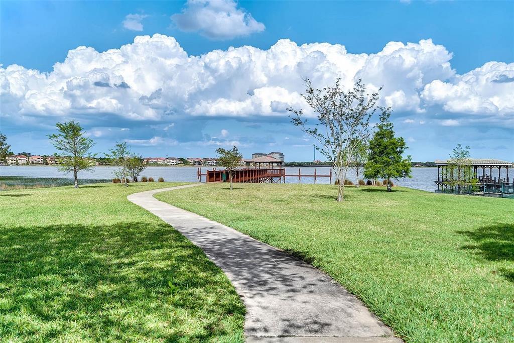 8991 HERITAGE BAY CIRCLE gallery image #36