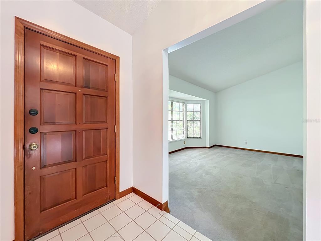 1532 SACKETT CIRCLE gallery image #14