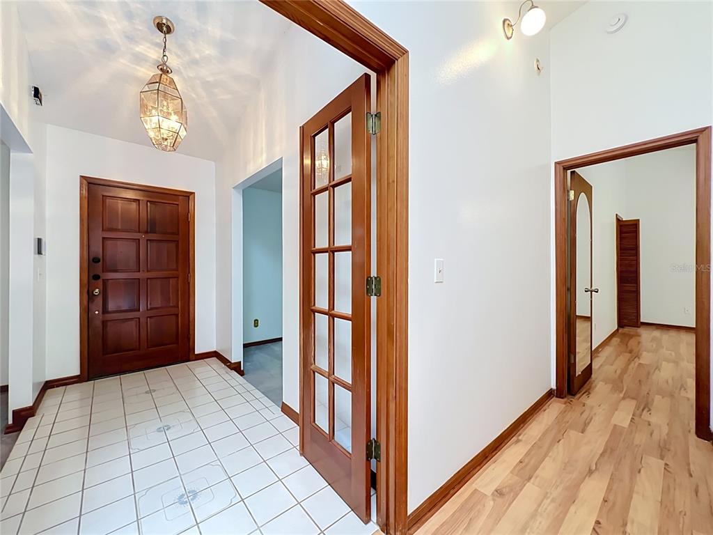 1532 SACKETT CIRCLE gallery image #22