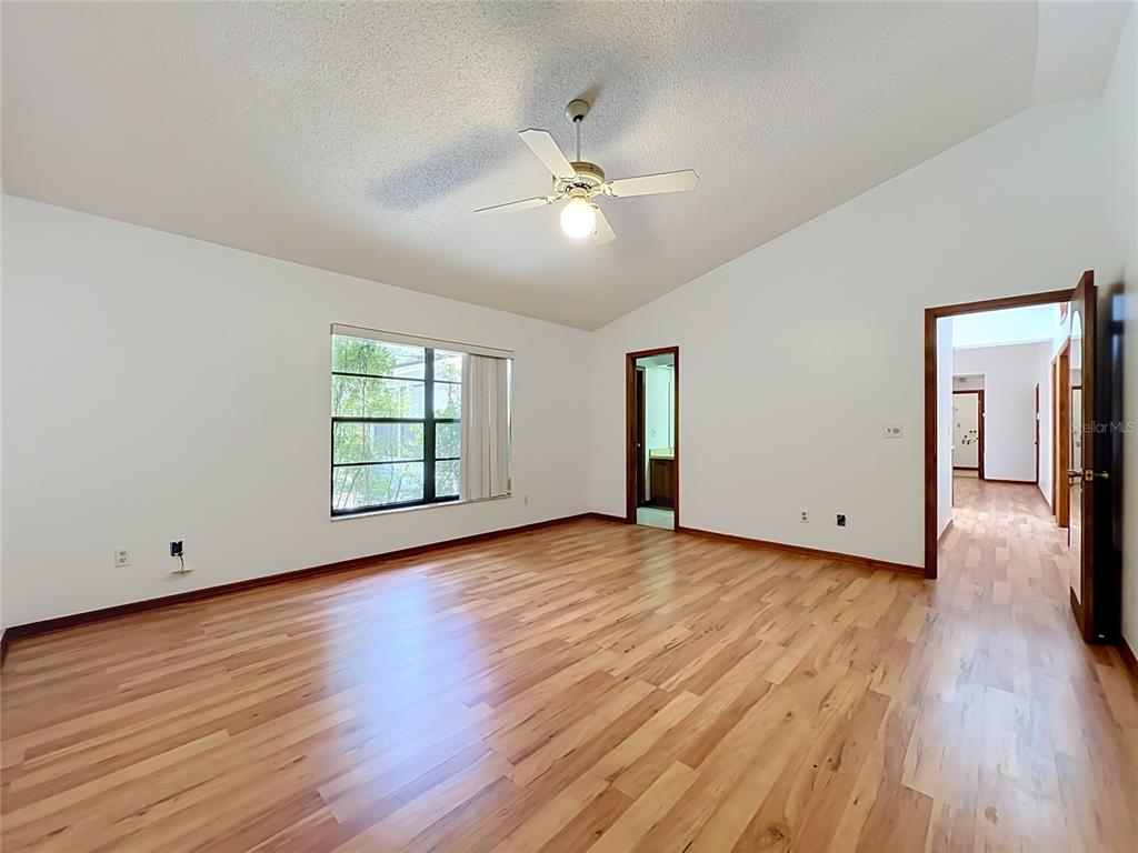 1532 SACKETT CIRCLE gallery image #39