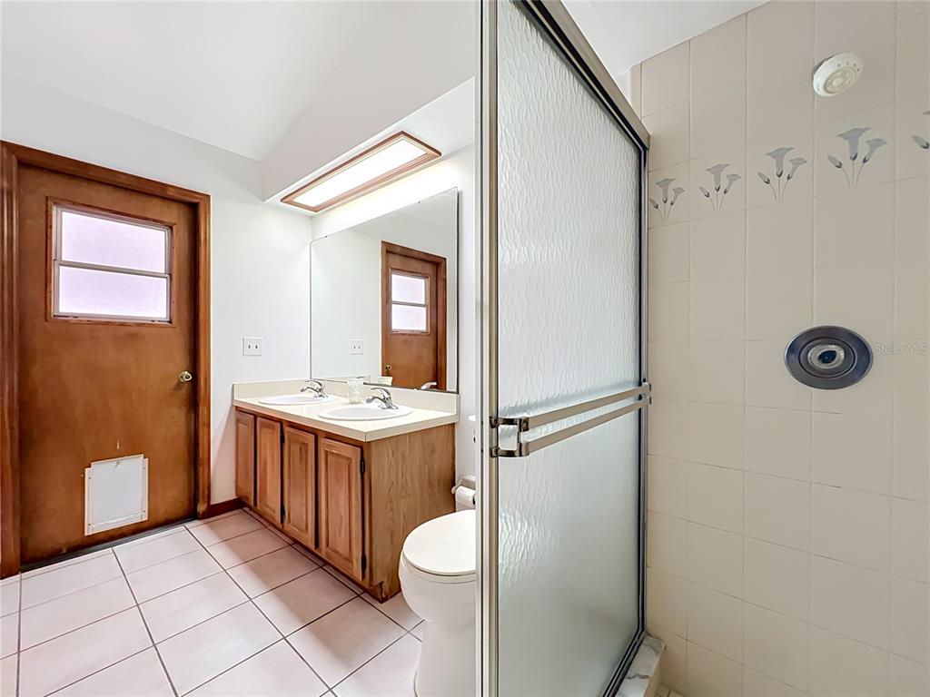 1532 SACKETT CIRCLE gallery image #46