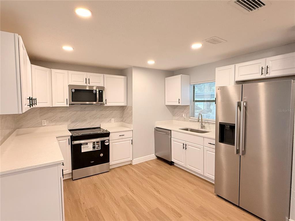 1790 WILLIAMS MANOR AVENUE gallery image #3