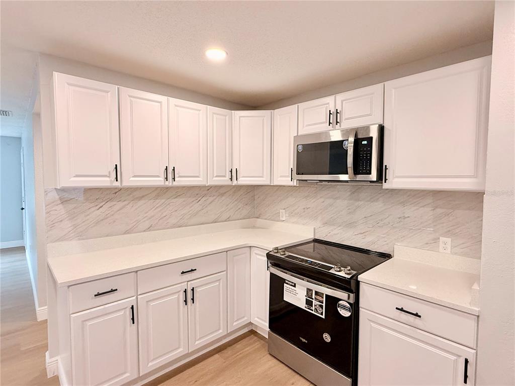 1790 WILLIAMS MANOR AVENUE gallery image #5