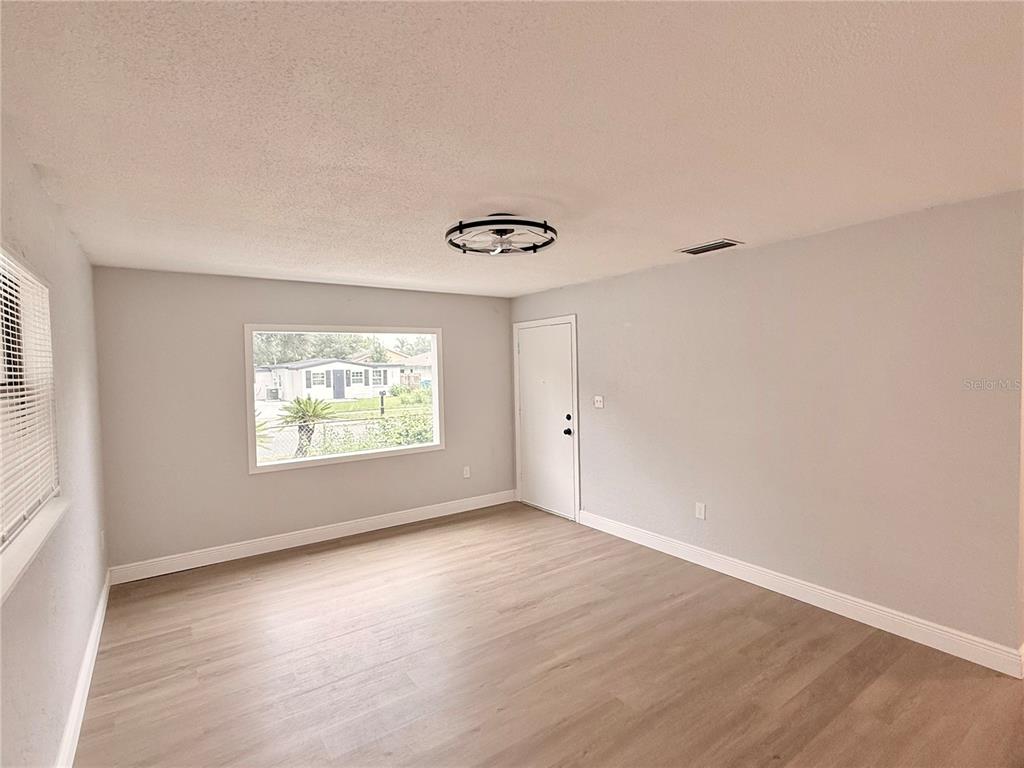 1790 WILLIAMS MANOR AVENUE gallery image #8