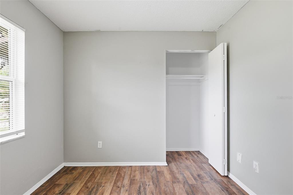 2151 S IVEY LANE gallery image #16